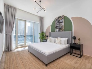 12 Schlafzimmer, Bügeleisen/Bügelbrett, Bettwäsche