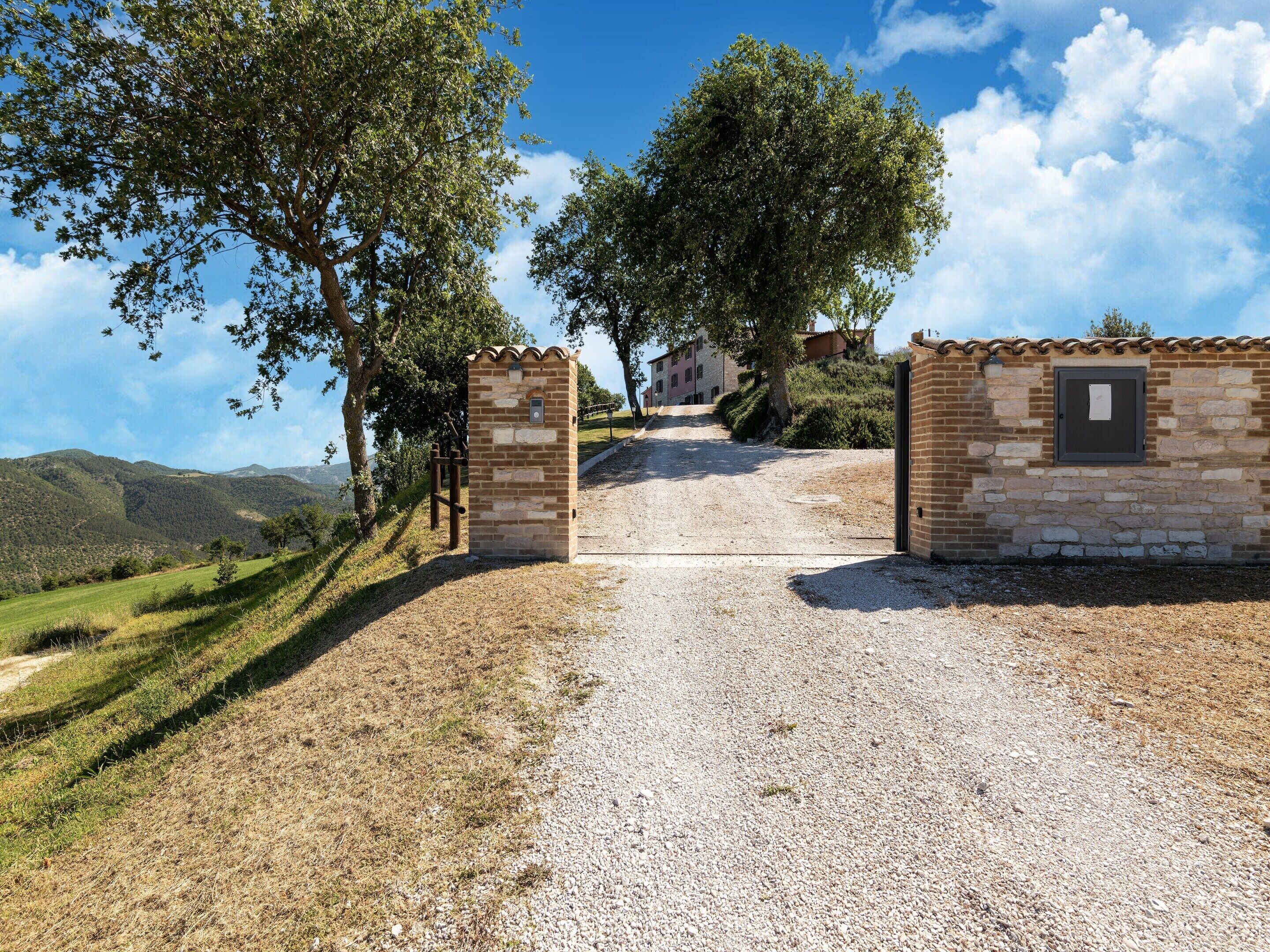 Deluxe House, 4 Bedrooms | Reception