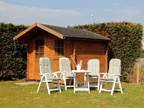 Garden - Appealing Bungalow With Garden (Breskens)