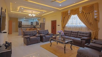 Luxury Apartment, City View | Living area