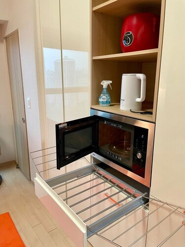 롯데월드 타워 호수
4면통창+정면꽉찬 뷰
흔하지않은주차지원
전기차 O