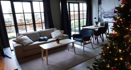 Beautiful Holiday Home in Vlaanderen With Shared Pool