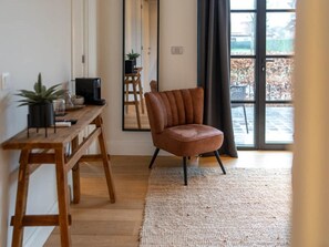 2 bedrooms, individually furnished, bed sheets - Beautiful Holiday Home in Vlaanderen With Shared Pool (Balen)