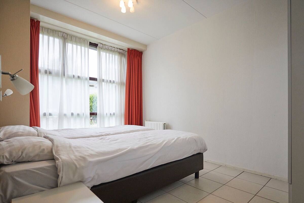 25 chambres, ameublement personnalisé