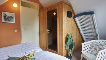 Deluxe House, 3 Bedrooms | Spa treatment