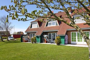 Classic Apartment, 2 Bedrooms | Exterior - Terraced House, Friedrichkoog-spitze (Friedrichskoog)