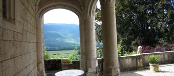 Charming Castle in Serrieres-en-chautagn With Pool
