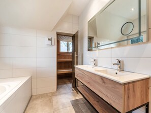Bathtub - Serene Holiday Home in De Koog Texel With Sauna (De Koog)