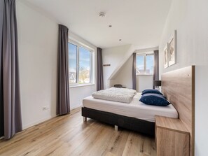 33 bedrooms, individually furnished, bed sheets