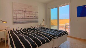 6 bedrooms, individually furnished - Apartment, Mijas Costa (Mijas)