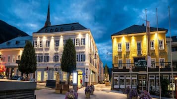Classic-Apartment, 2 Schlafzimmer | Blick von der Unterkunft