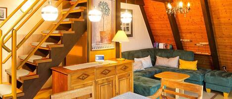 Casa clásica, 3 habitaciones | Restaurantes