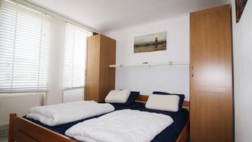 Rumah Klasik, 3 kamar tidur | 17 kamar tidur dan dilengkapi dengan perabotan berbeda-beda