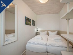 3 bedrooms, individually furnished