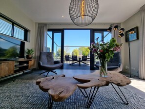 Hus – comfort, 4 soverom | Oppholdsrom | Peis