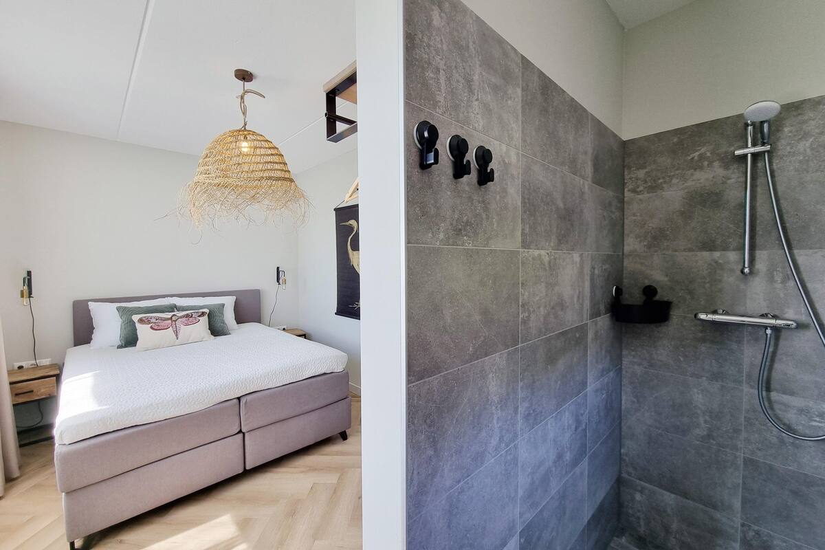 Casa de lujo, 4 habitaciones | 4 habitaciones, muebles diferentes y ropa de cama