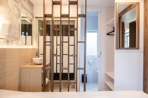 Chalé conforto, 2 quartos | Banheiro | Chuveiro