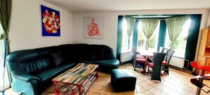 Hus Comfort - 4 sovrum | Vardagsrum