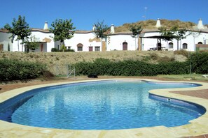 Exterior - Cave House With Private Terrace on a Small Complex (Guadix)