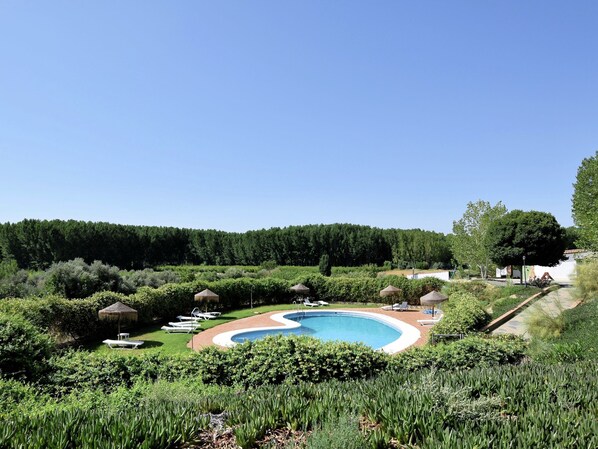 Outdoor pool - Cave House With Private Terrace on a Small Complex (Guadix)
