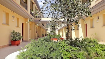 Bahagian luar