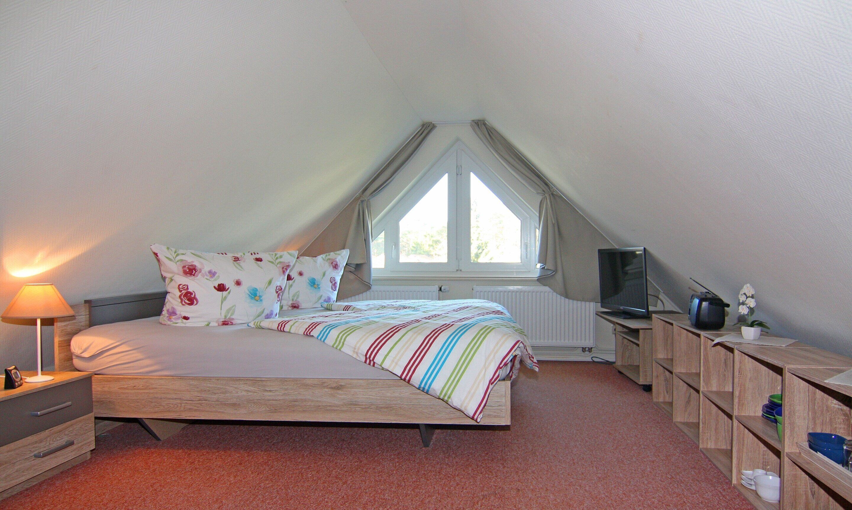 11 bedrooms, individually furnished