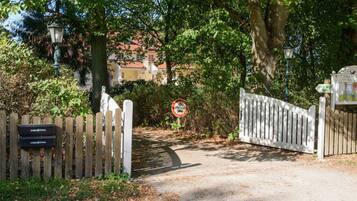 Romantic House, 2 Bedrooms | Reception