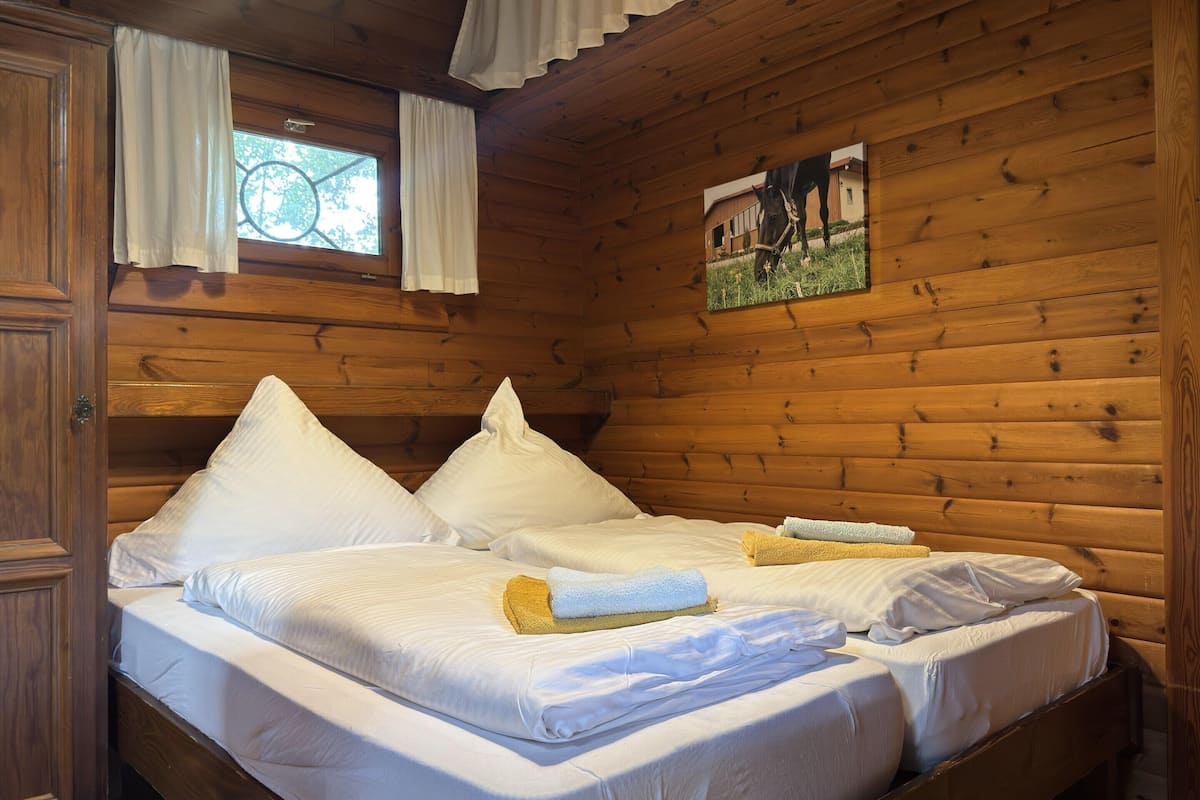 Maison Élite, 1 chambre | 13 chambres, ameublement personnalisé, draps fournis