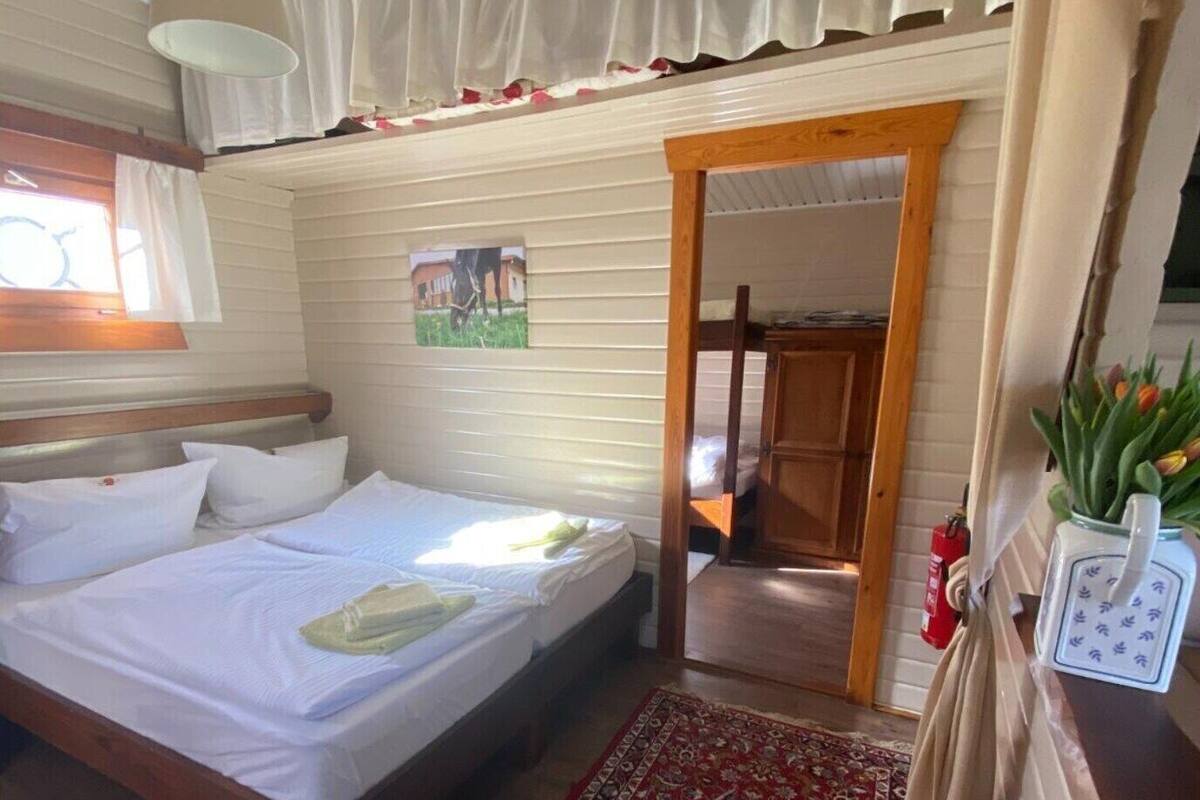 Elite House, 1 Bedroom | 13 bedrooms, individually furnished, bed sheets