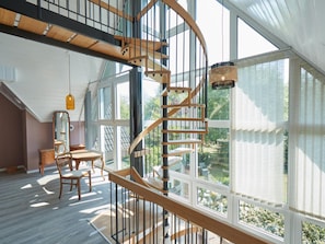 Classic House, 3 Bedrooms | Interior