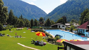 Deluxe Apartment, 2 Bedrooms | View from property