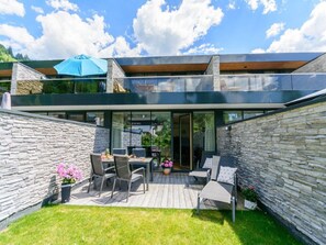 Superior Apartment, 3 Bedrooms | Interior detail - Modern Apartment With Balcony and Access to Sauna (Neukirchen am Grossvenediger)