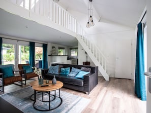 Comfort House, 3 Bedrooms | Living room | DVD player - Beautiful House With Covered Terrace, Located in a Holiday Park in Rhenen (Rhenen)