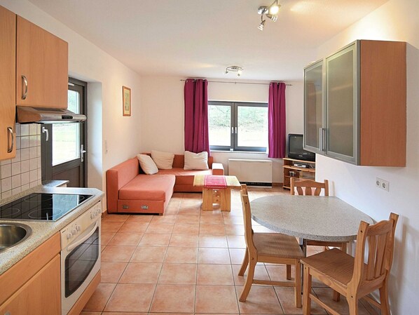 Premium-Apartment, 3 Schlafzimmer | Speisen