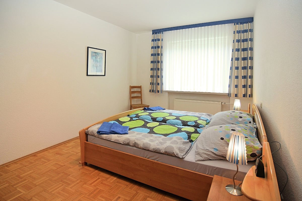 Classic-Apartment, 3 Schlafzimmer | 40 Schlafzimmer, individuell eingerichtet, Bügeleisen/Bügelbrett