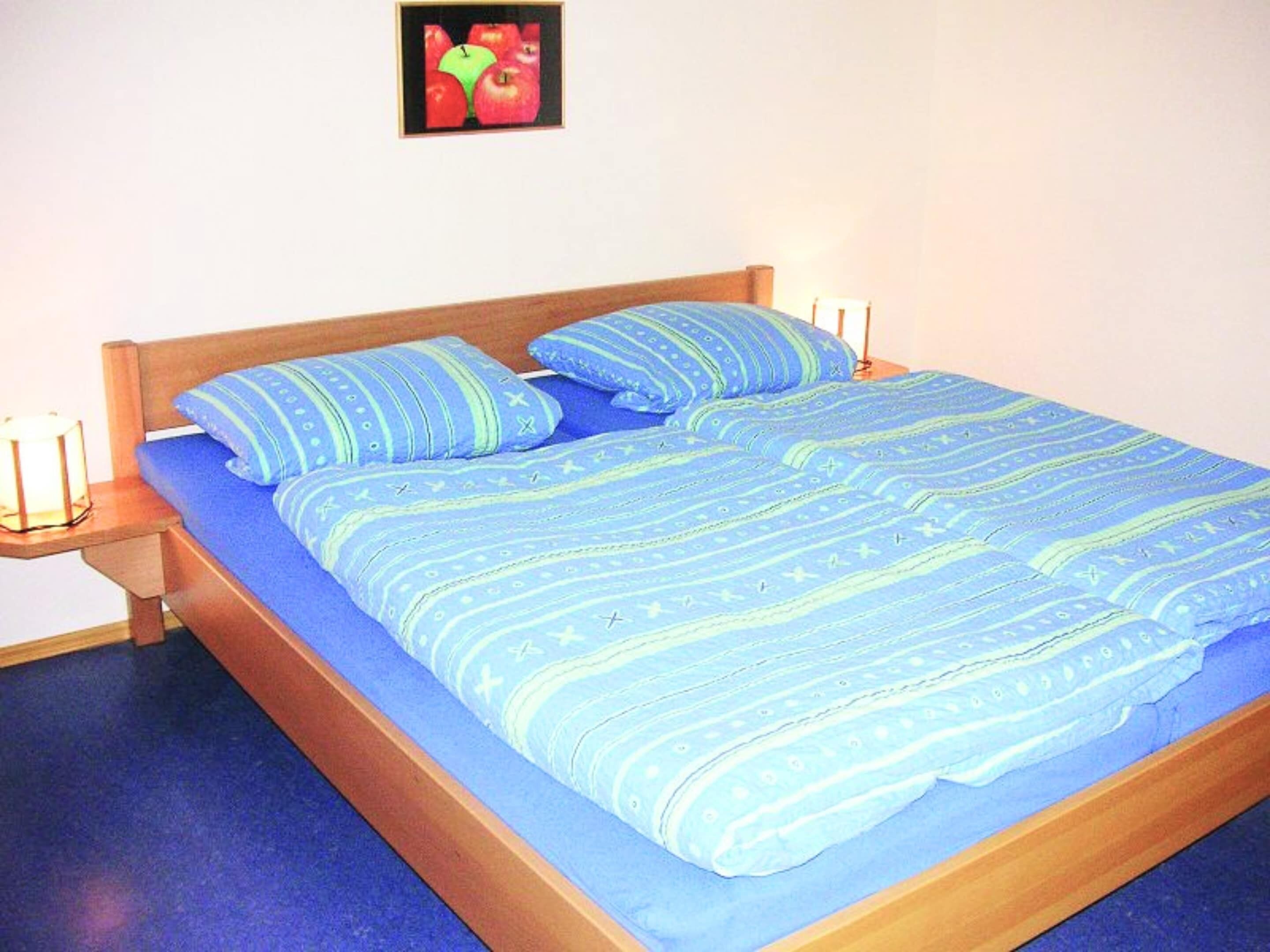 Romantic Apartment, 3 Bedrooms | 40 bedrooms, individually furnished, iron/ironing board