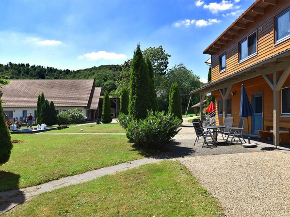 Superior Apartment, 3 Bedrooms | Garden - Holiday Farm Situated Next to the Kellerwald-edersee National Park With a Sunbathing Lawn (Bad Wildungen)