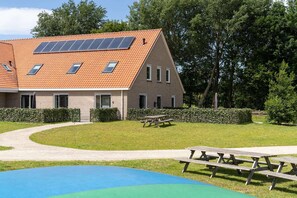 Klassiek appartement, meerdere slaapkamers | Tuin
