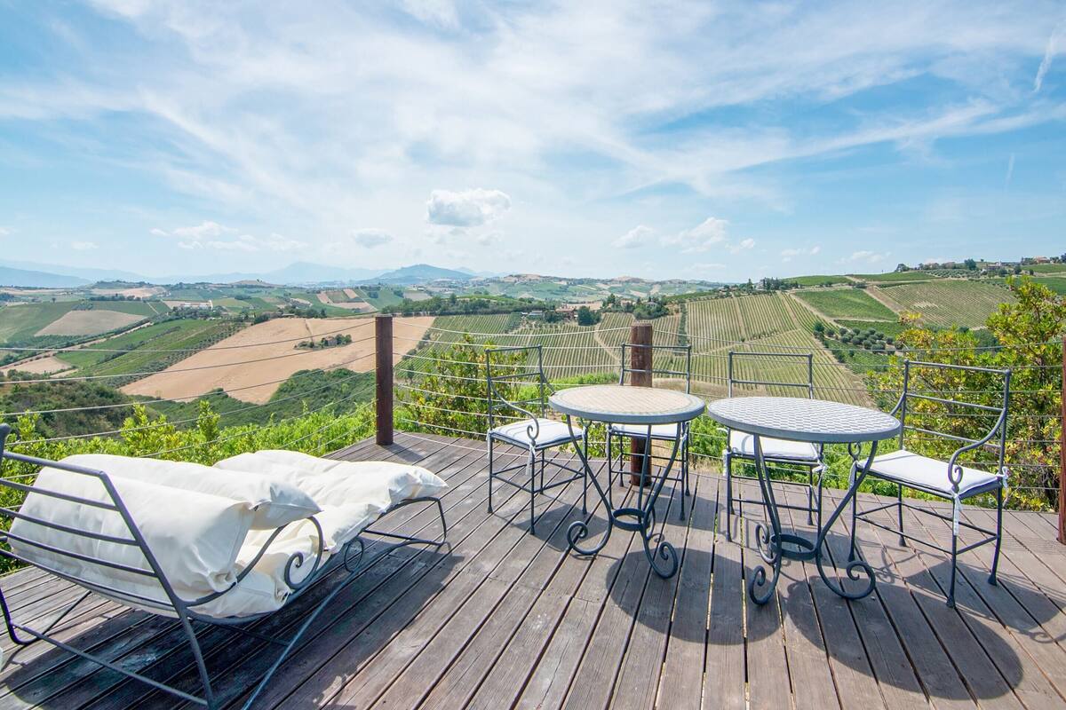 Classic Apartment, 2 Bedrooms | Balcony
