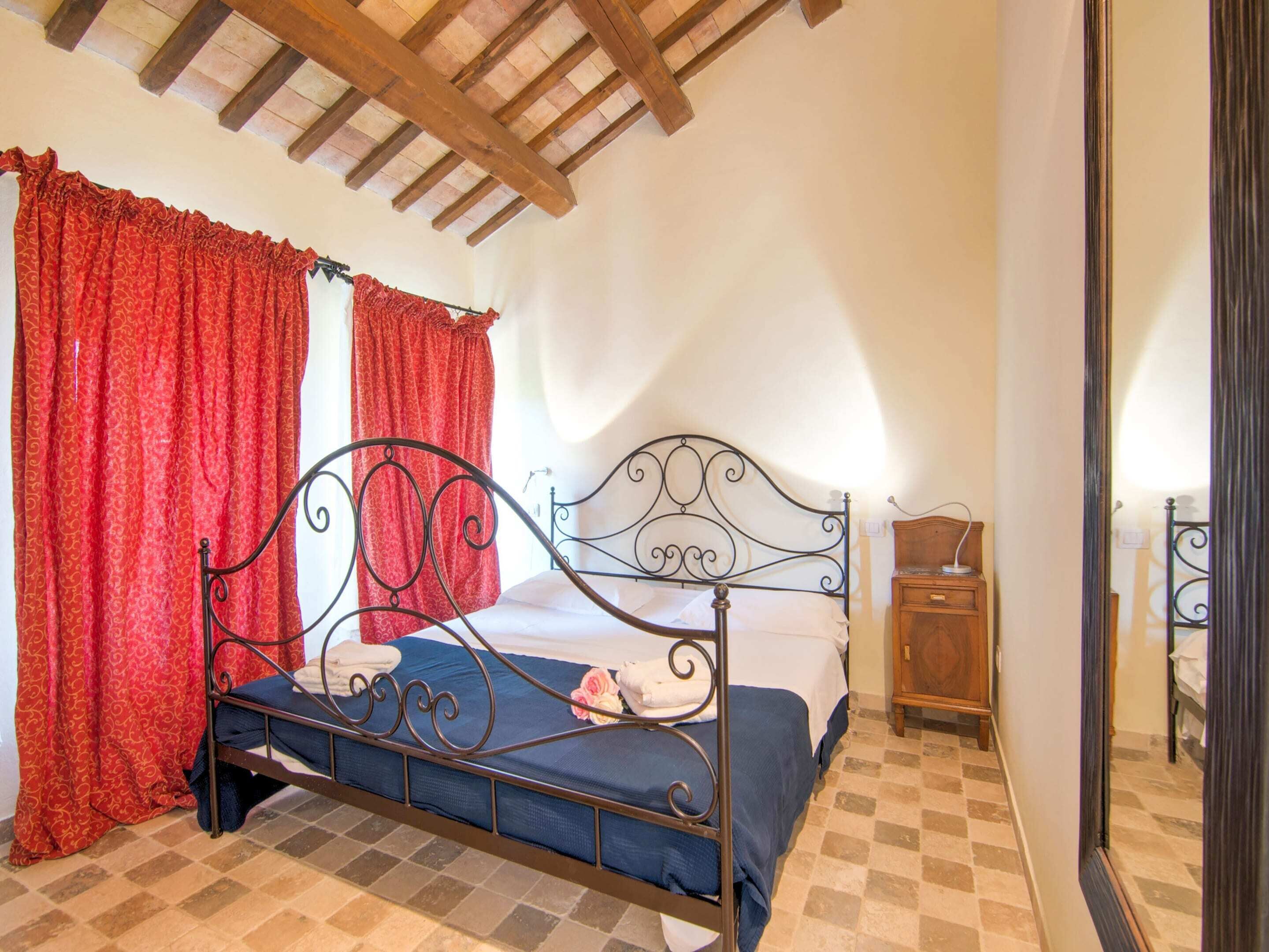 Premium Apartment, 1 Bedroom | 23 bedrooms, individually furnished, iron/ironing board, bed sheets