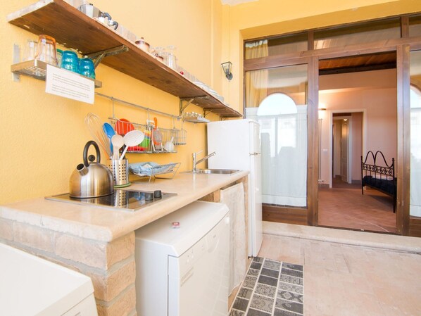 Classic Apartment, 2 Bedrooms | Private kitchen - Charming Apartment in Ascoli Piceno Near Village (Ripatransone)