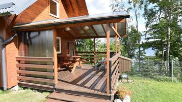 Casa clásica, 2 habitaciones | Balcón