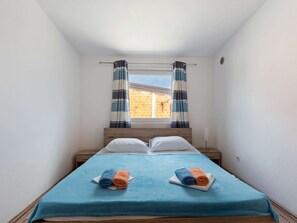 2 soverom, individuelt innredet og sengetøy
