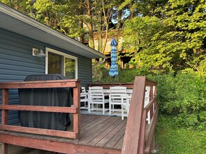 屋外ダイニングエリア