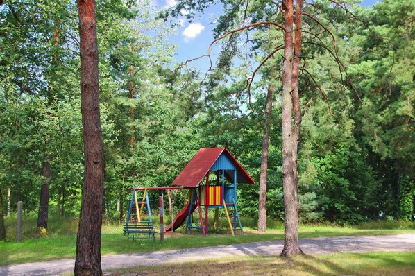 Classic-Bungalow, 2 Schlafzimmer | Garten
