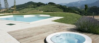 Rustic Holiday Home in Urbania With Bubble Bath