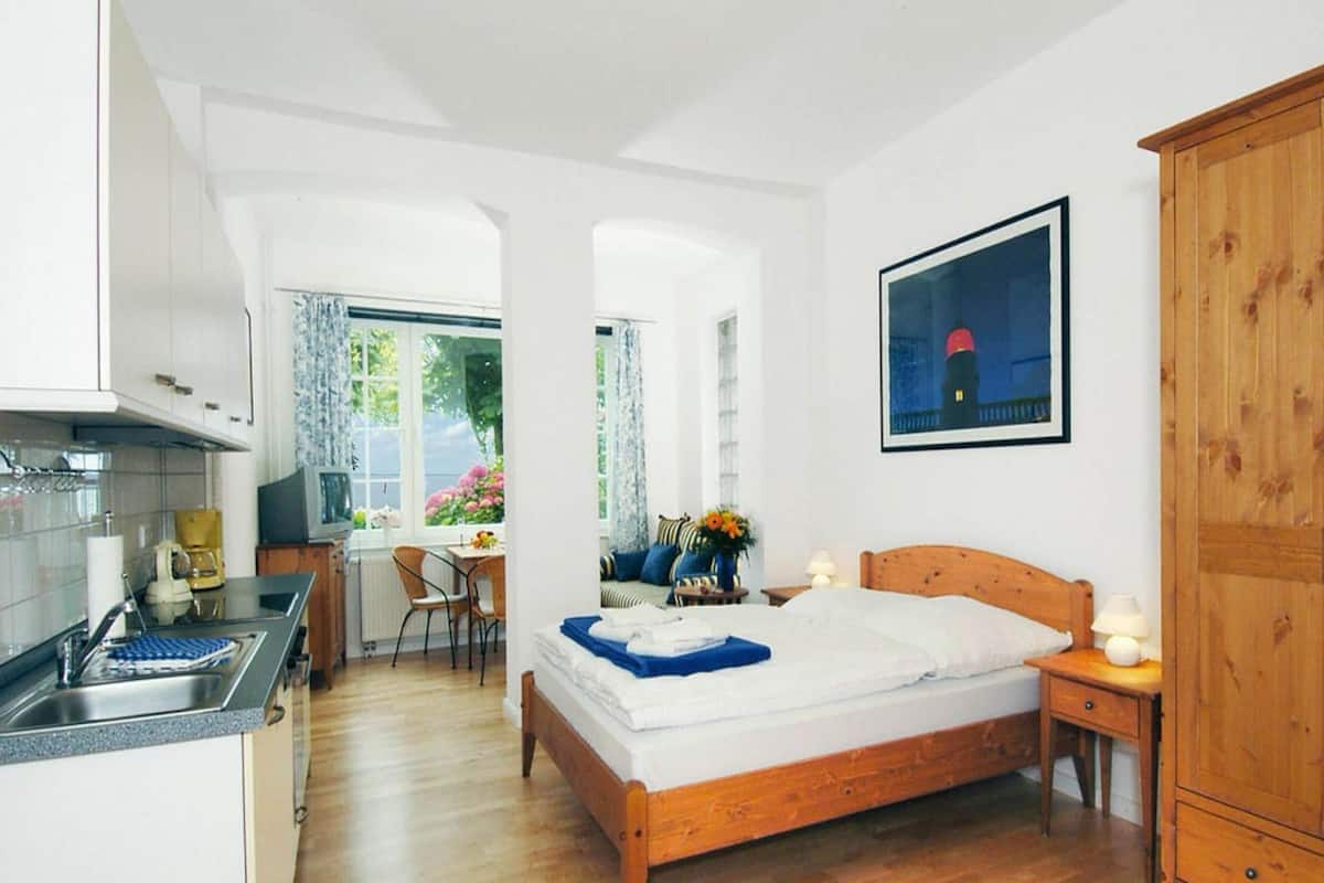 9 bedrooms