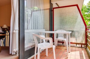 คอมฟอร์ทอพาร์ทเมนท์, 1 ห้องนอน | ระเบียง