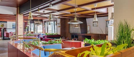 Classic Apartment, 1 Bedroom | Reception