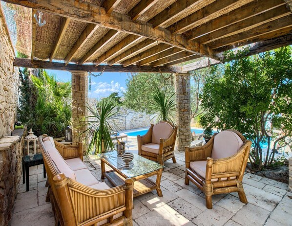 Deluxe appartement, 2 slaapkamers | Woonkamer